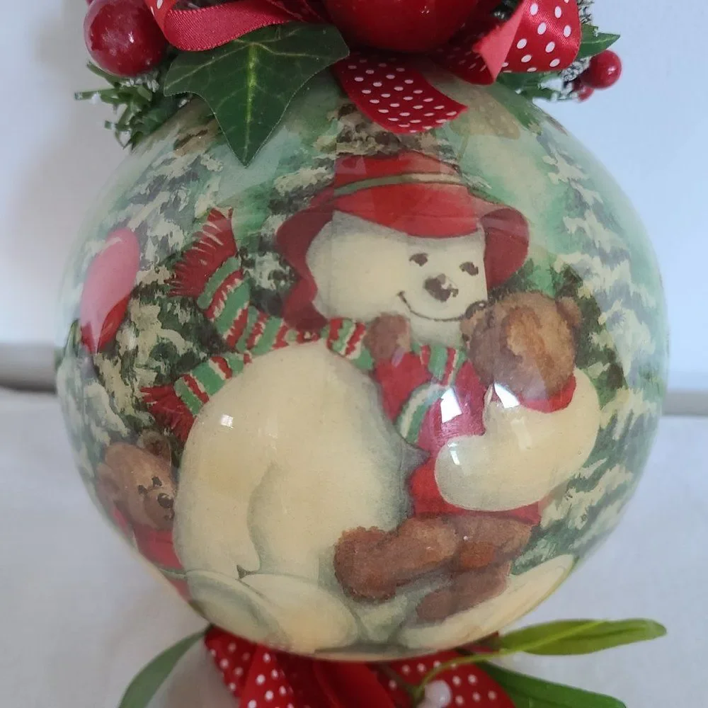 Oversize Mistletoe Christmas Holiday Doorway Or Window Bears Hanging Ornament